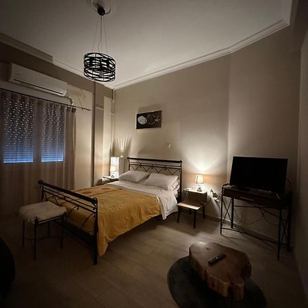 Appartamento Ζεστή Φωλίτσα Στο Κέντρο. Atene Esterno foto